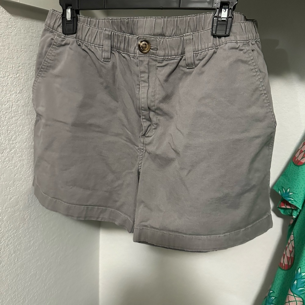 Chubbies 5.5 grey shorts